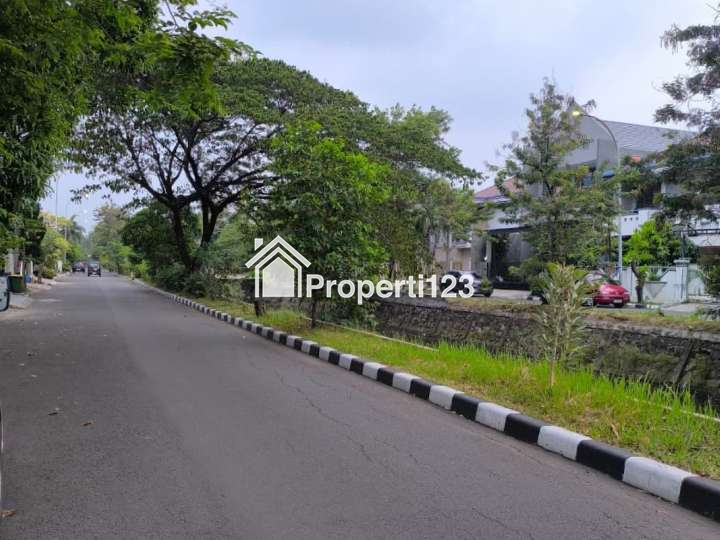 Tanah Dibawah NJOP Jalan Utama Metland Menteng Jakarta Timur - 4