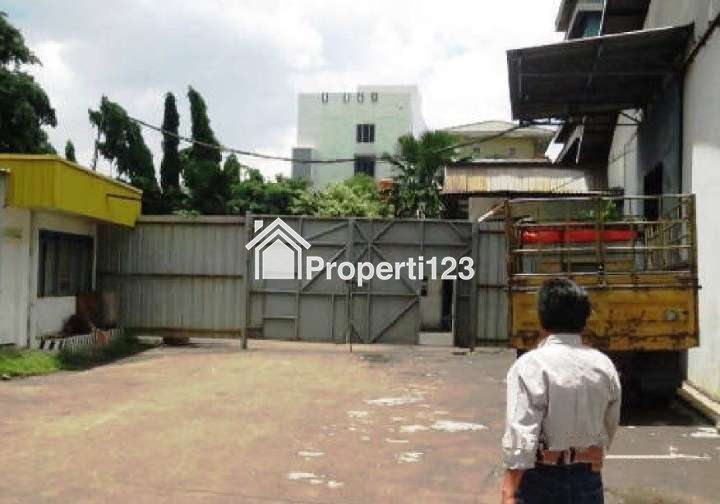 Dijual Murah Gudang di Jalan Raya Kaliabang Tengah, Bekasi Utara, Bekasi - 4