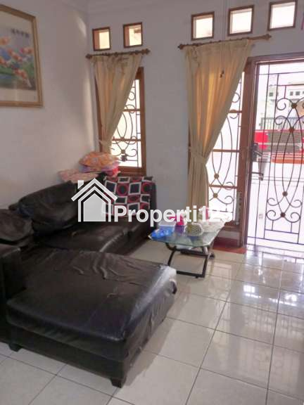 Dijual Rumah 2 Lantai Siap Huni Kemang Pratama 3 Bekasi - 2