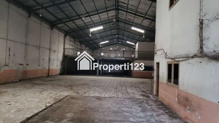 Dijual Cepat Gudang di Pantai Indah Dadap, Jalan Raya Perancis Tangerang, Banten - 5