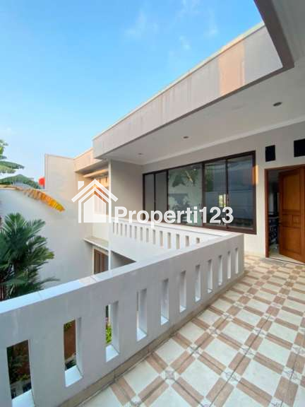 Rumah Mewah Komplek Kavling Marinir Pondok Kelapa Jakarta Timur - 17