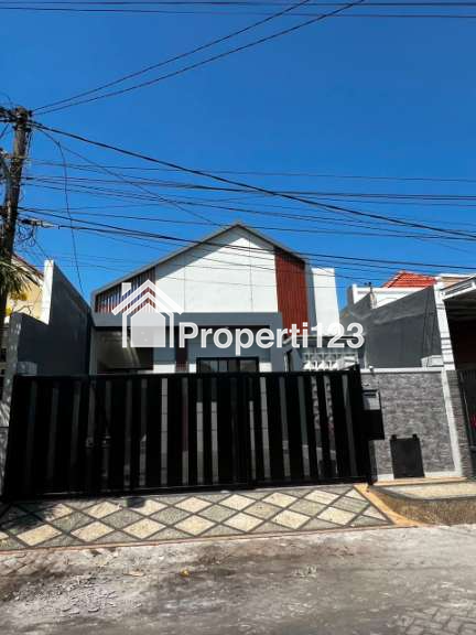Rumah  Baru Gress Di Perumahan Nirwana Eksekutif Rungkut Surabaya Timur - 2