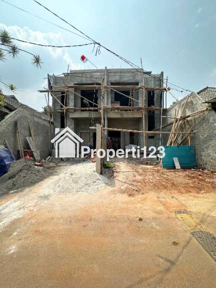 Rumah mewah 2lantai American Classic di Cipayung Jakarta Timur - 6
