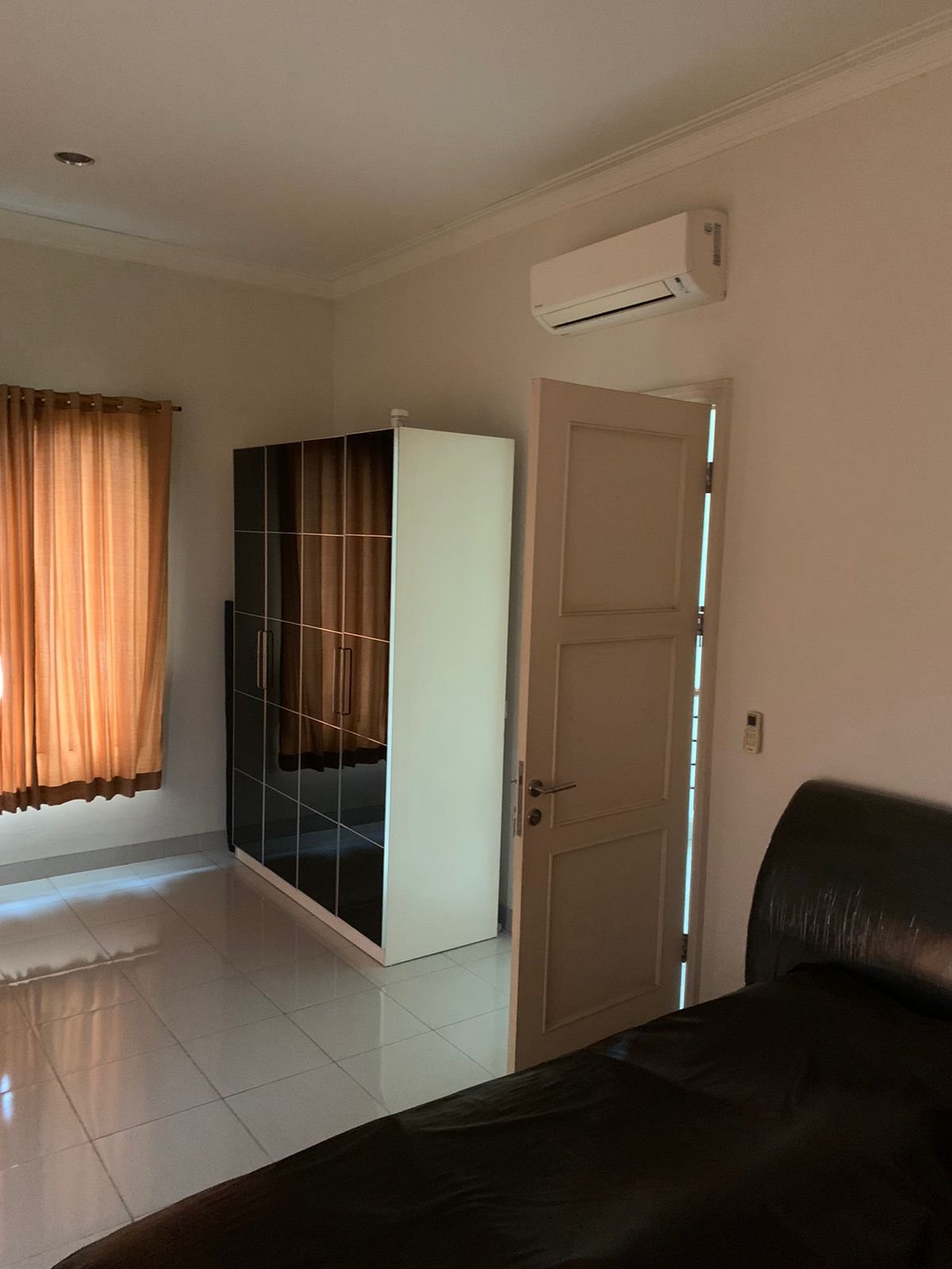 Turun Harga, Dijual Cepat Rumah Cluster Chrysocolla Pondok Hijau Golf, Gading Serpong, Tangerang - 5