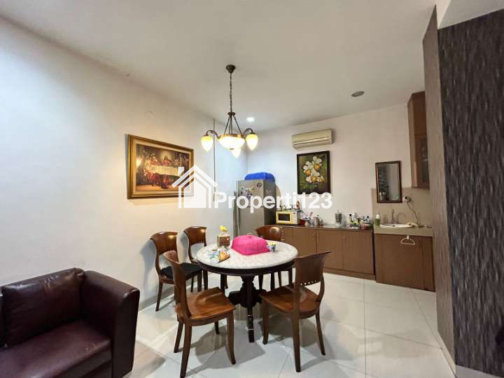 Dijual Rumah di Graha Raya Bintaro Cluster Fedora, Serpong Utara, Tangerang Selatan - 2