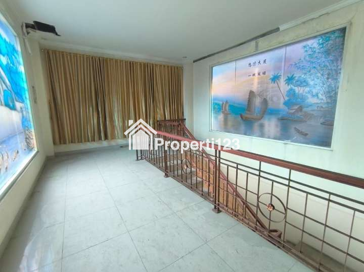 Ruko Ex Toko Bahan Bangunan Jalan Perjuangan Bekasi Utara - 5