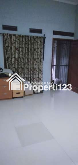 Disewa rumah second minimalis strategis di Sukmajaya Depok - 3