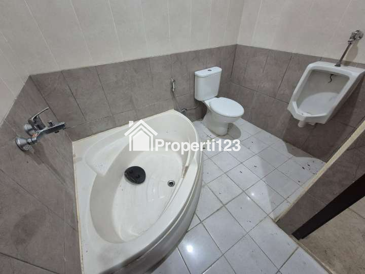 Dijual rumah 2 lantai siap huni di Rawamangun Jakarta Timur - 6