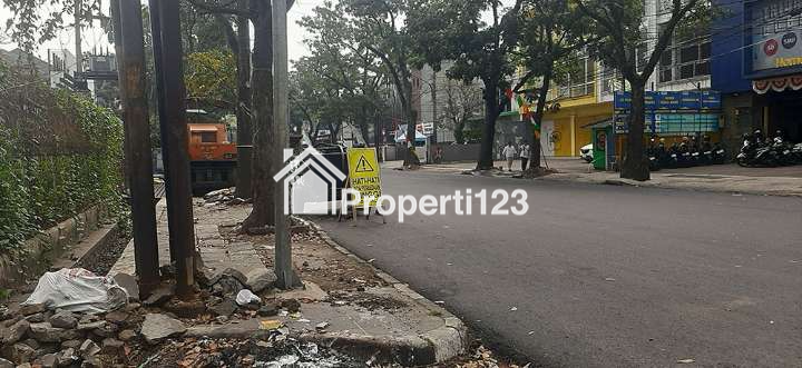 Tanah 2349 m2 SHM Muka 38 Meter Jarang Ada Lokasi Super Strategis untuk Komersial Sekolah Perkantoran Pertokoan Pergudangan Resto Café di Jl. Buah Batu Bandung - 6