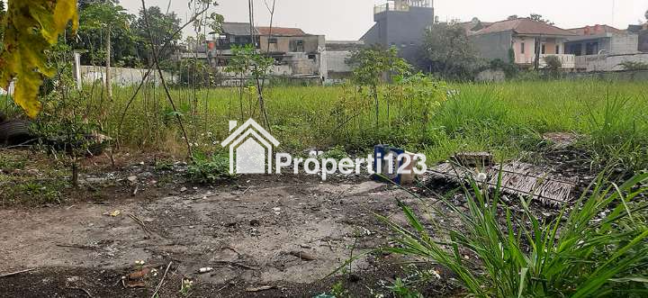 Tanah 2349 m2 SHM Muka 38 Meter Jarang Ada Lokasi Super Strategis untuk Komersial Sekolah Perkantoran Pertokoan Pergudangan Resto Café di Jl. Buah Batu Bandung - 3