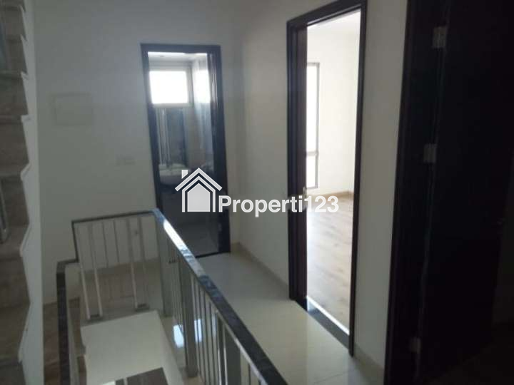 Dijual Cepat Rumah di Golf Island cluster Piano, Pantai Indah Kapuk, Jakarta Utara - 5