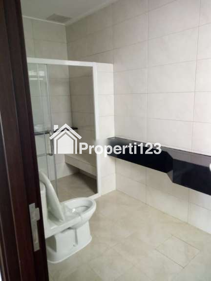 Dijual Cepat Rumah di Golf Island cluster Piano, Pantai Indah Kapuk, Jakarta Utara - 8