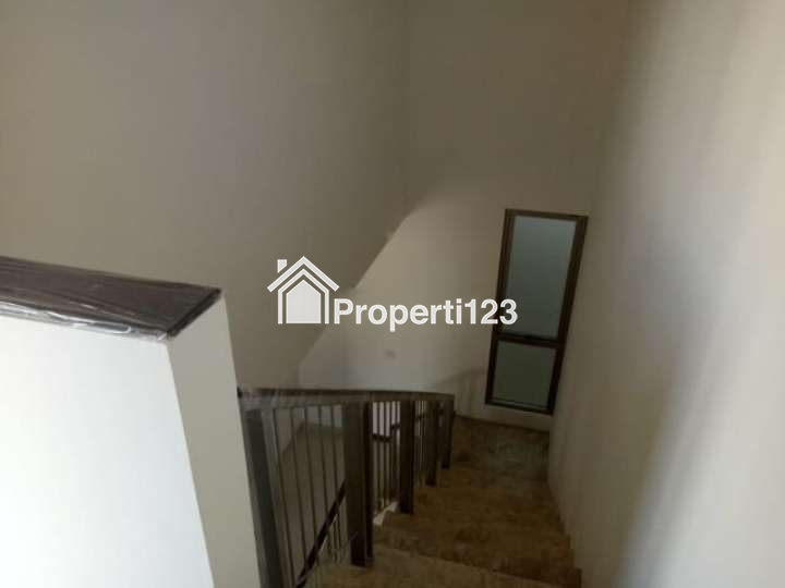 Dijual Cepat Rumah di Golf Island cluster Piano, Pantai Indah Kapuk, Jakarta Utara - 4