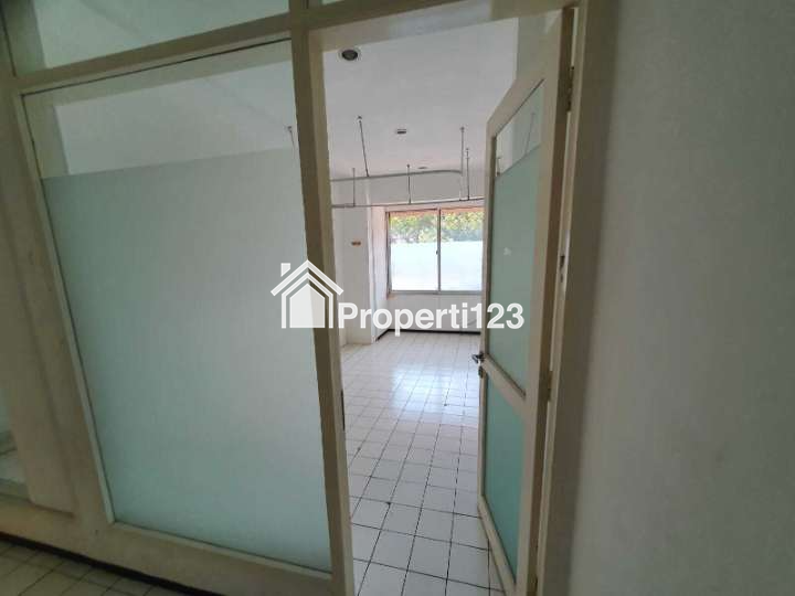 Dijual Ruko di Jalan Kelapa Hibrida Raya, Kelapa Gading, Jakarta Utara - 3