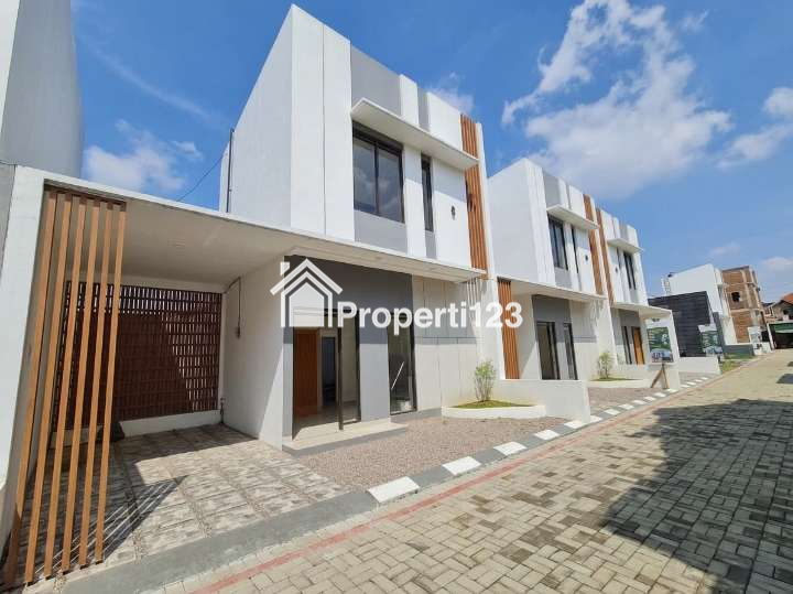 dijual rumah mewah pinggir jalan lokasi strategis pinggir jalan utama di cimahi utara cipageran - 1