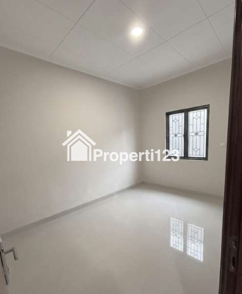 Rumah Siap Huni Boulevard Hijau Harapan Indah Bekasi - 5