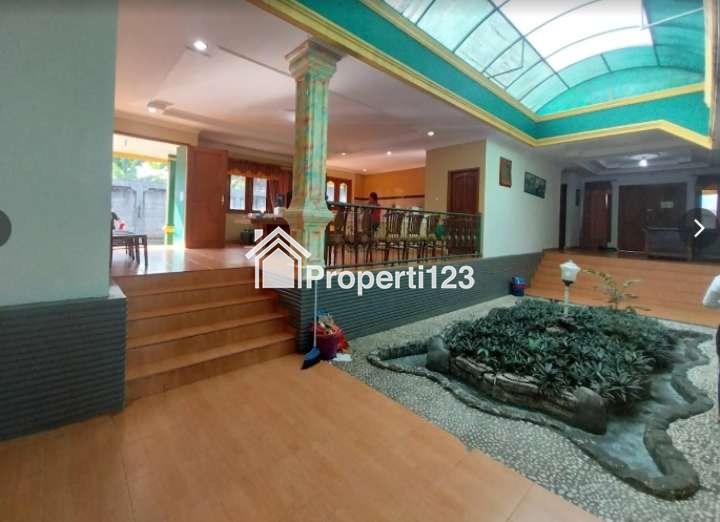 JUAL *VILLA HASAQINA* DI MEGAMENDUNG - 11