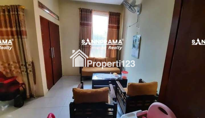 Rumah second 2 lantai siap huni di Depok Utara - 5