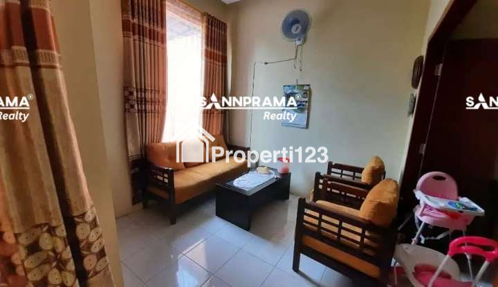 Rumah second 2 lantai siap huni di Depok Utara - 2