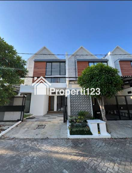 Rumah Hook Baru Gress Di Gading Pantai Mulyorejo Kenjeran Surabaya - 2