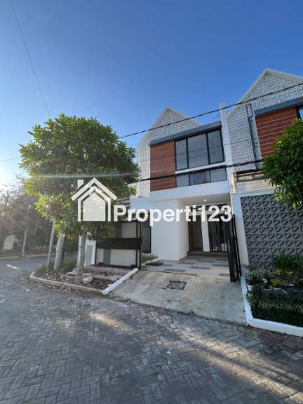Rumah Hook Baru Gress Di Gading Pantai Mulyorejo Kenjeran Surabaya - 3