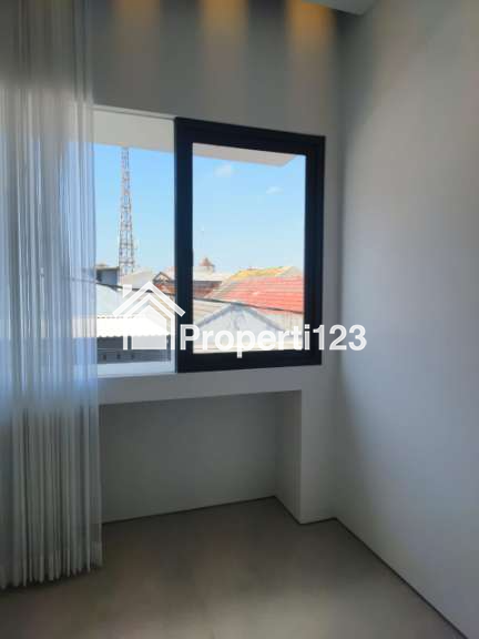 Rumah Baru Minimalis Modern Di Lebak Jaya Kenjeran Surabaya Utara - 13