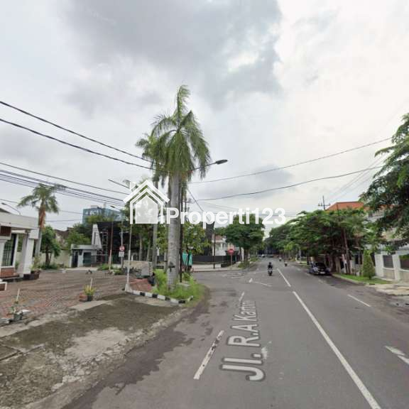 Rumah Komersial Pusat Kota Surabaya Jl Kartini Dr Soetomo Tegalsari - 2