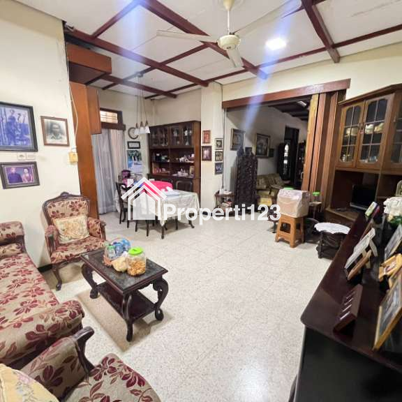 Rumah Komersial Pusat Kota Surabaya Jl Kartini Dr Soetomo Tegalsari - 4