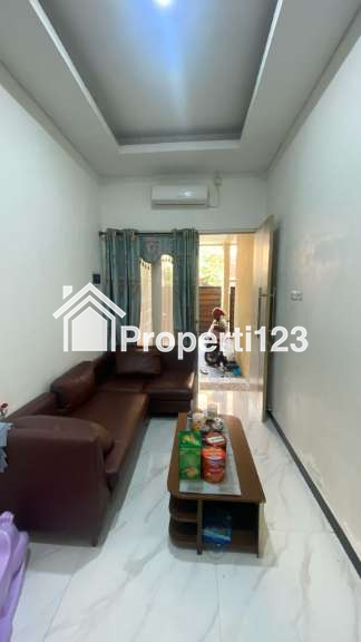 Rumah Cantik Minimalis Modern Di Jambangan Surabaya selatan - 8