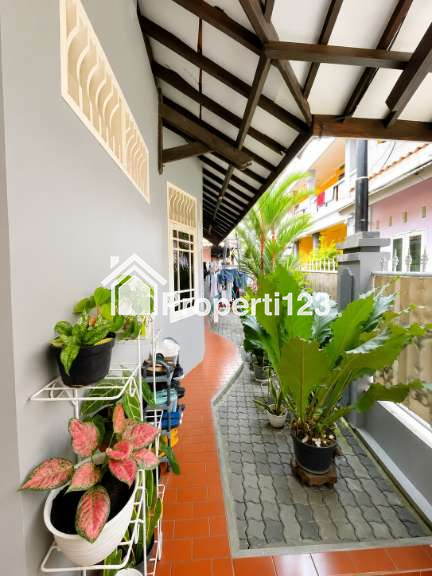 Dijual Rumah Luas Strategis di Jatinegara Kaum Pulo Gadung Jakarta Timur - 4