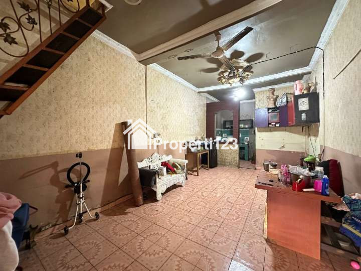 Dijual Ruko 2 Lantai Strategis di Kalisari Pasar Rebo Jakarta Timur - 3