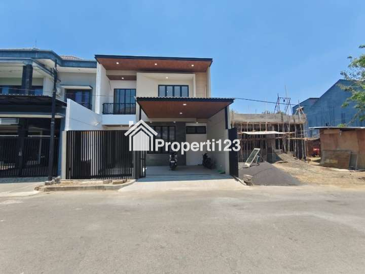 Rumah Baru Minimalis Modern Di Perumahan Pantai Mentari Kenjeran Surabaya - 2
