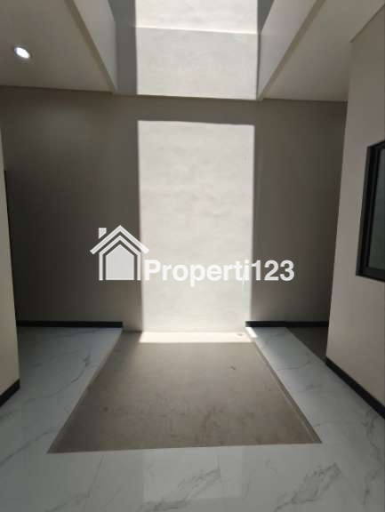 Rumah Baru Minimalis Modern Di Perumahan Pantai Mentari Kenjeran Surabaya - 4