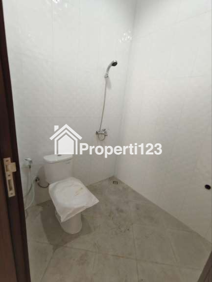 Rumah Baru Minimalis Modern Di Perumahan Pantai Mentari Kenjeran Surabaya - 7