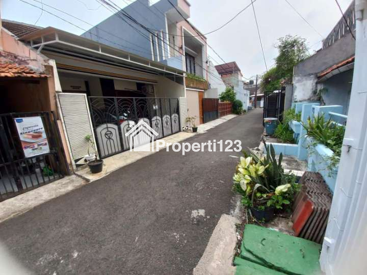 Jual rumah di dekat Komplek Abadi, Duren Sawit, Dekat RS Duren Sawit. - 3