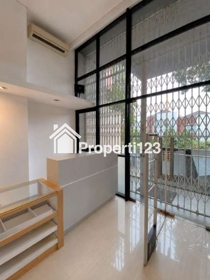 Ruko SOHO 2 Muka Kemang Selatan Cilandak Timur Jakarta Selatan - 4