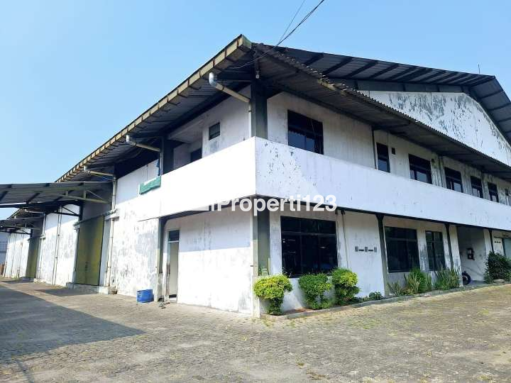 Gudang Ex Pabrik Dalam Kawasan Industri Lippo Cikarang - 2