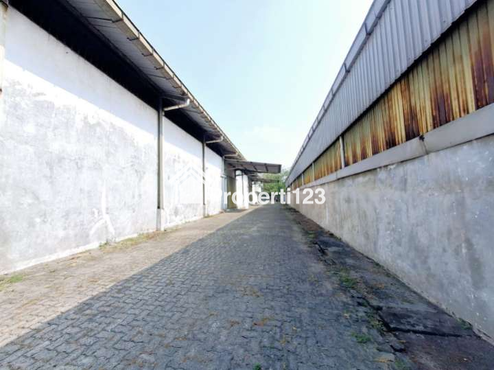 Gudang Ex Pabrik Dalam Kawasan Industri Lippo Cikarang - 7