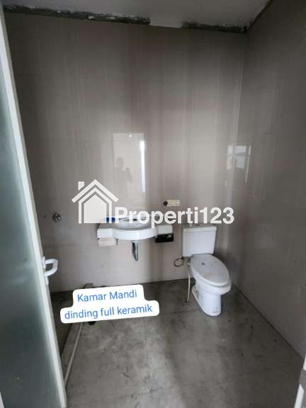 Rumah Minimalis Di Karah Agung Jambangan Surabaya Selatan - 3