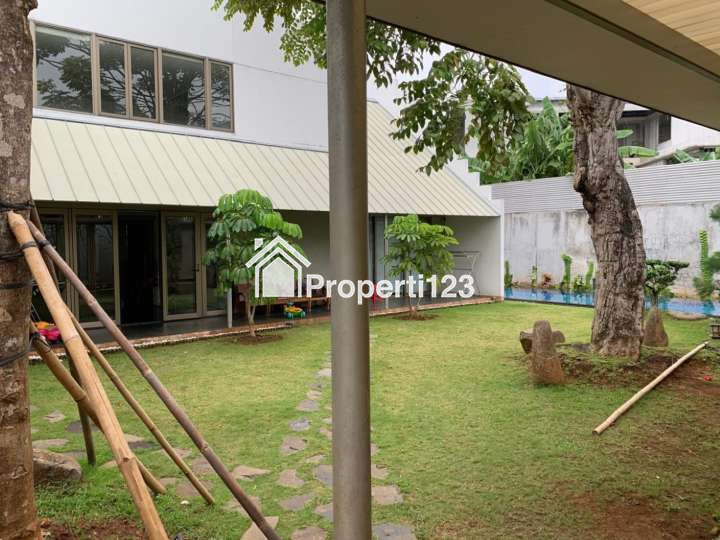 Rumah Hoek Siap Huni Villa Gading Indah Kelapa Gading Jakarta Utara - 14