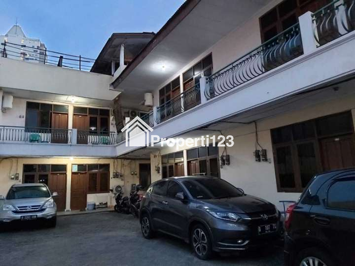 Dijual Rumah Kost di Jl. Karet Pedurenan, Karet Kuningan, Kecamatan Setiabudi, Jakarta Selatan - 3