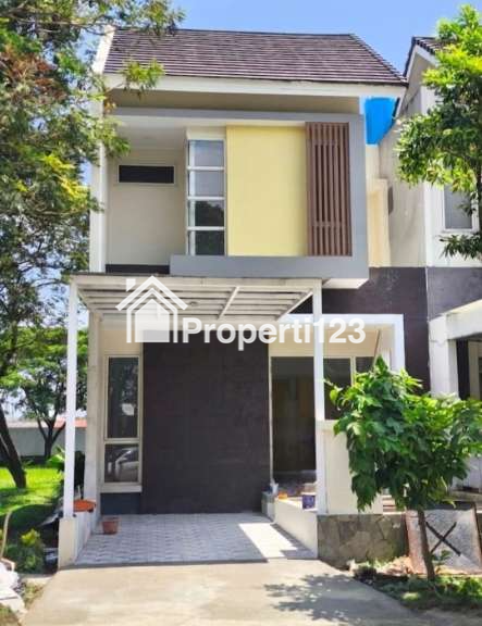 Rumah Siap Huni Samping Taman Cluster Samata Harapan Indah Bekasi - 1