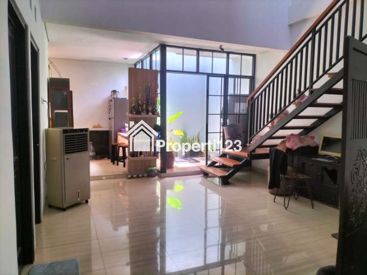 DIJUAL RUMAH CANTIK MINIMALIS MODERN DI DAERAH VILLA DAGO PAMULANG - 2