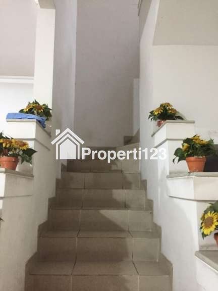 Dijual Rumah di Taman Semanan Indah, Kalideres, Jakarta Barat - 2