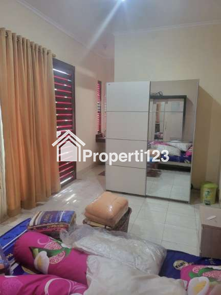 Rumah Komplek Bulog Jatiwarna Pondok Melati Bekasi - 6