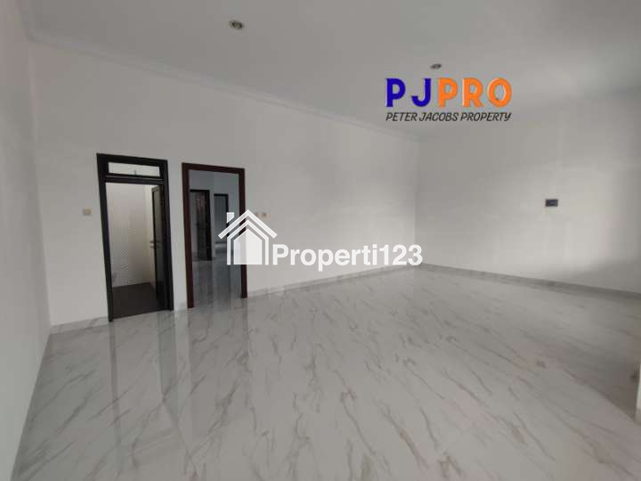 Dijual Rumah Full Renovasi Siap Huni di Harapan Indah 1 Bekasi - 20