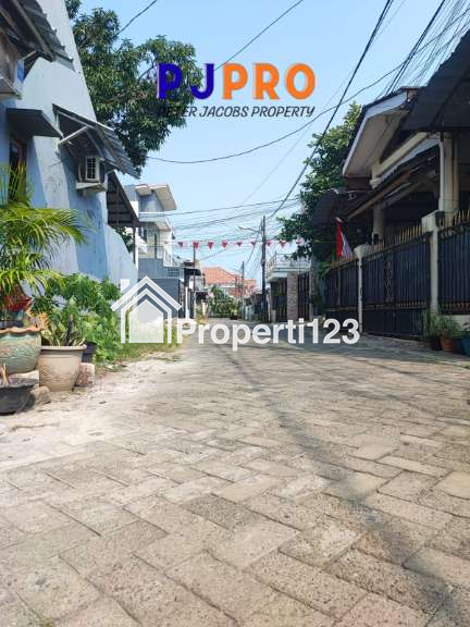 Dijual Rumah Full Renovasi Siap Huni di Harapan Indah 1 Bekasi - 2