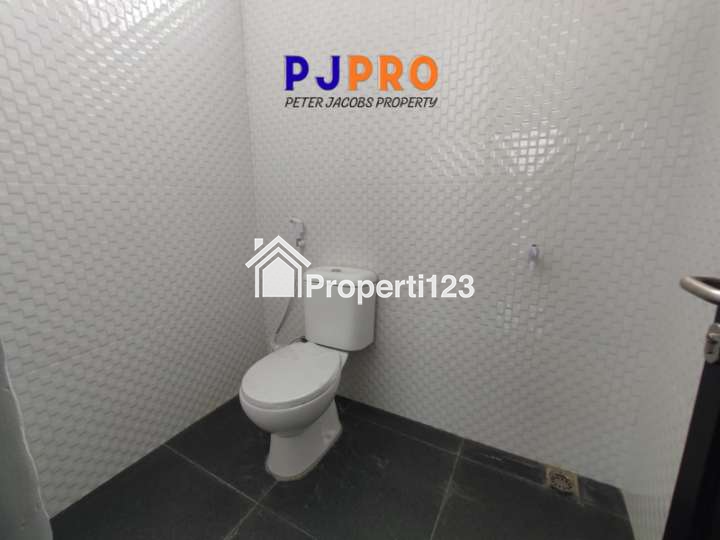 Dijual Rumah Full Renovasi Siap Huni di Harapan Indah 1 Bekasi - 8