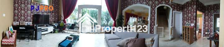 Dijual Rumah Cantik Siap Huni di Raffles Hills Cibubur - 2
