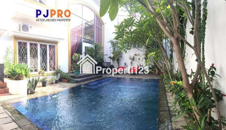 Dijual Rumah Cantik Siap Huni di Raffles Hills Cibubur - 5